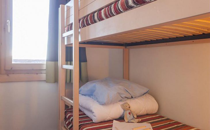 Les Gemeaux, La Plagne, Bunk Bedroom